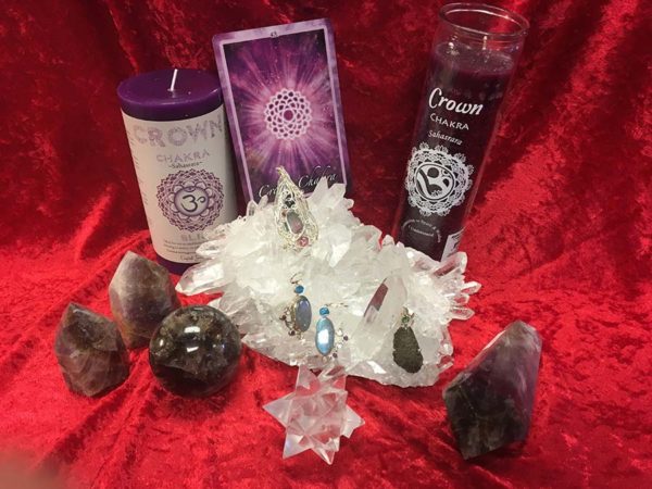 Crown chakra candles and crystals